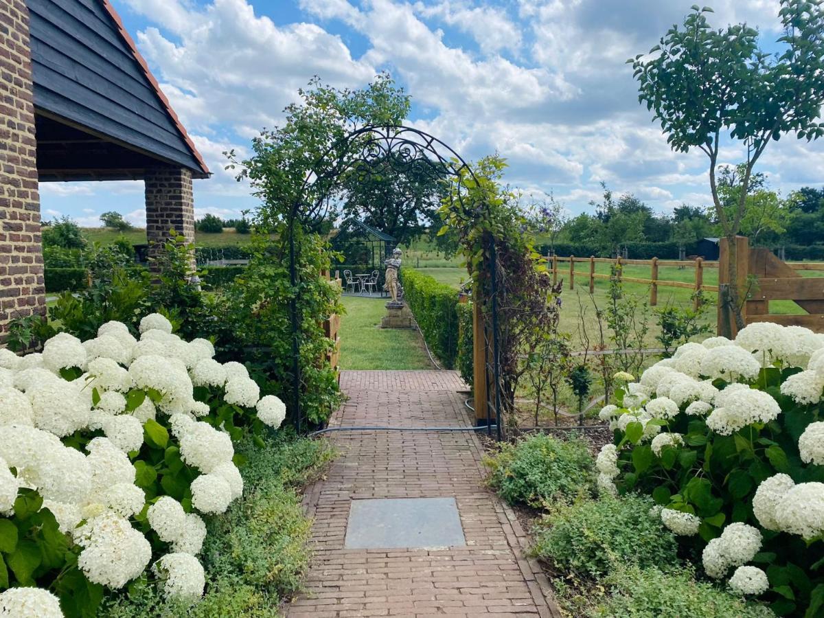 B&B Aasterbergerhoeve 에크트 외부 사진